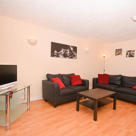 Town Or Country - Clench Street Apartman Southampton Kültér fotó