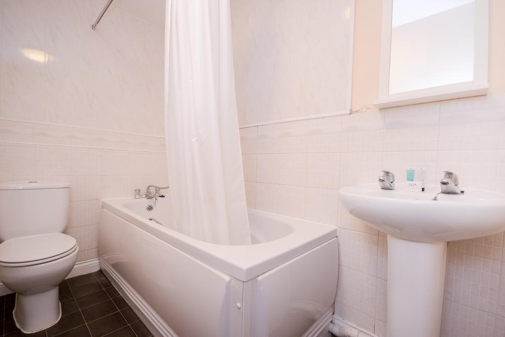 Town Or Country - Clench Street Apartman Southampton Kültér fotó