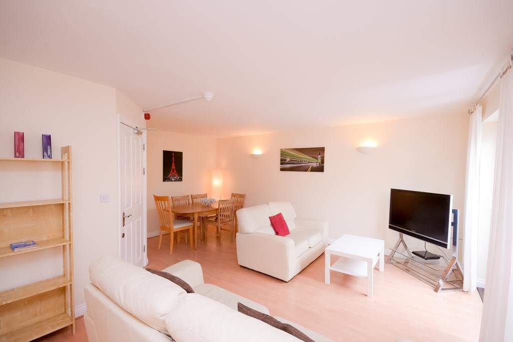 Town Or Country - Clench Street Apartman Southampton Kültér fotó